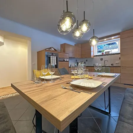 In Near Slopes * Untertauern