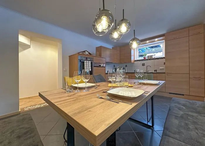 In Near Slopes * Untertauern